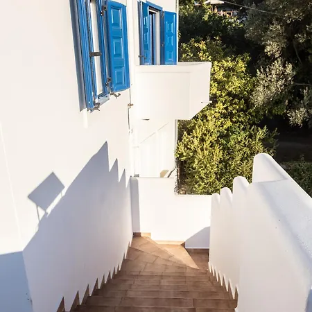 Giannis & Maria Sunset House בית נופש