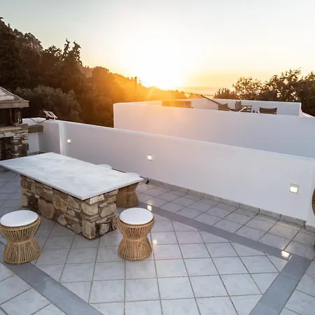 Giannis & Maria Sunset House בית נופש *